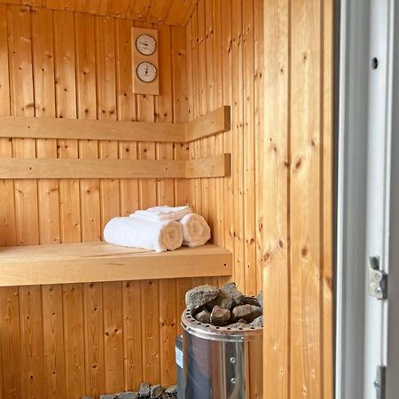 Astrid Sauna Appartement アントウェルペン エクステリア 写真
